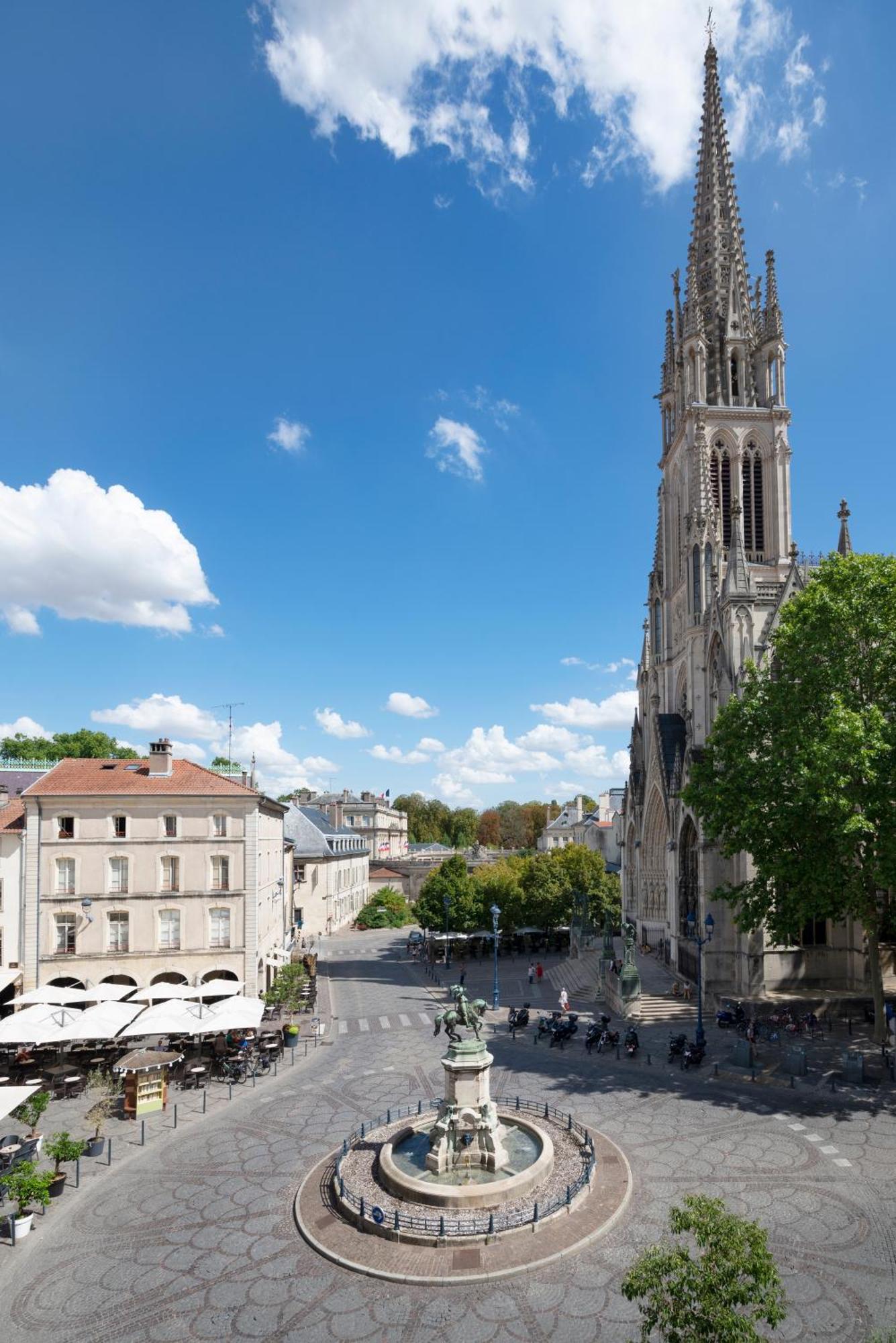 Le Precieux De Raoul Nancy Centre Avec Ascenseur Apartment ภายนอก รูปภาพ